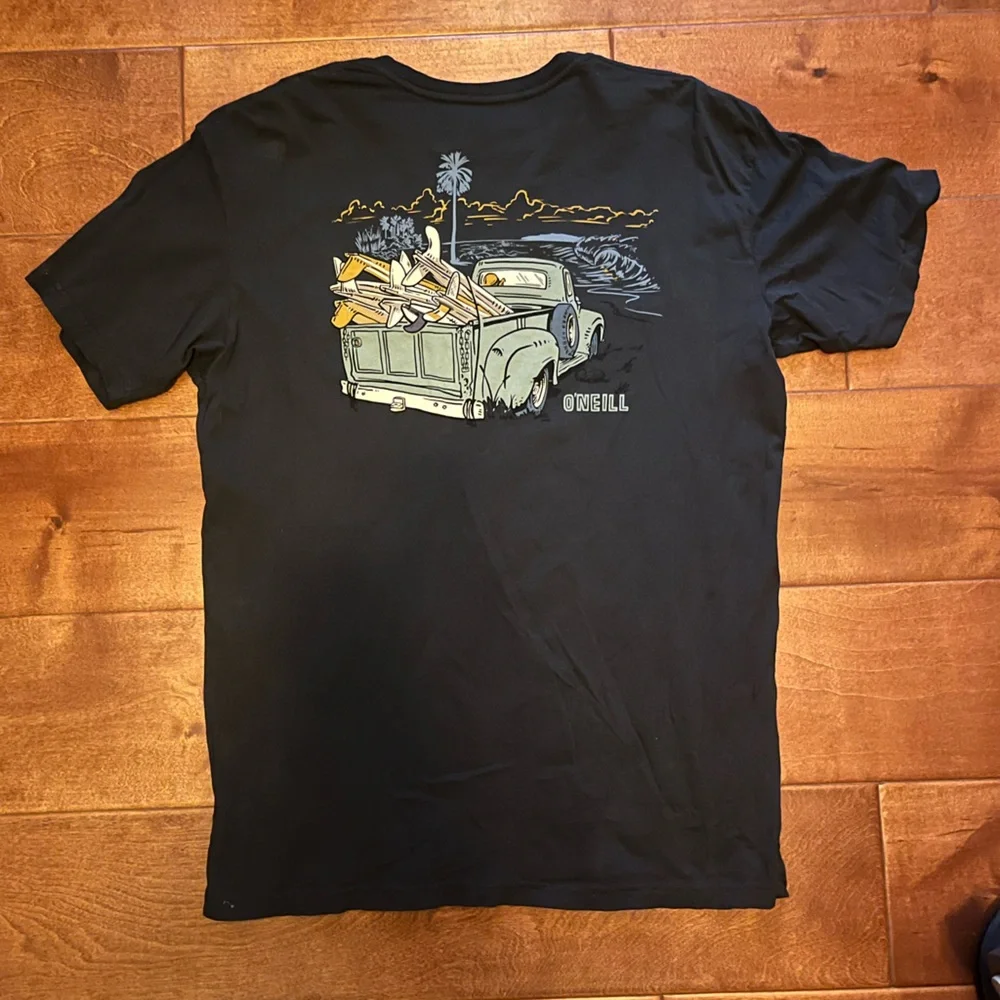 O'Neill Graphic Tee - Picture 2 of 2